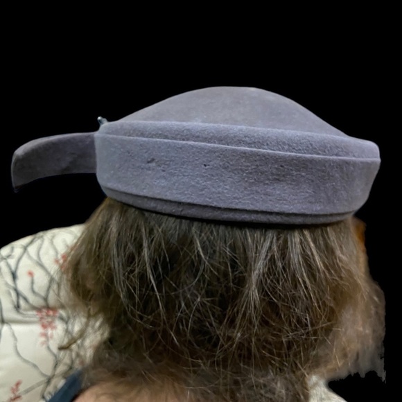 Mid Century Gray Cashmere W/Rhinestones Pillbox Hat